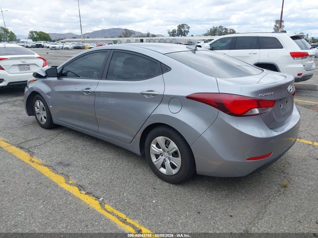 Продажа на аукционе авто 2016 Hyundai Elantra Se, vin: 5NPDH4AE8GH735415, номер лота: 45043768