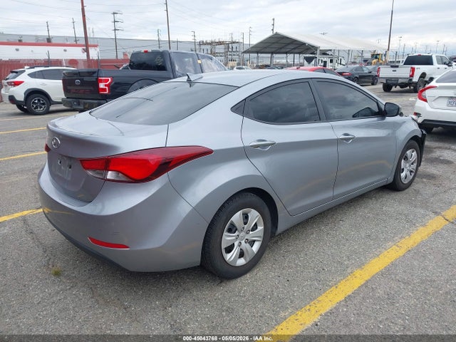 Продажа на аукционе авто 2016 Hyundai Elantra Se, vin: 5NPDH4AE8GH735415, номер лота: 45043768
