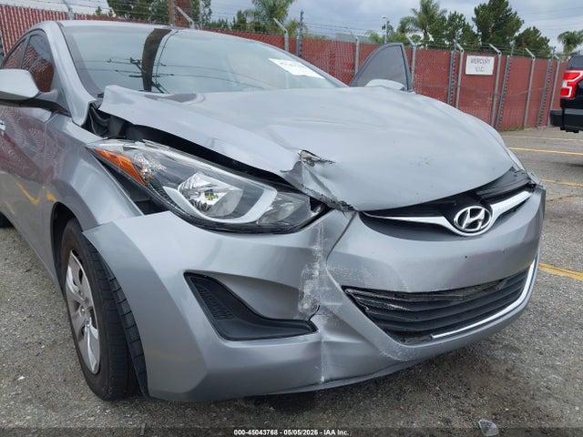 Продажа на аукционе авто 2016 Hyundai Elantra Se, vin: 5NPDH4AE8GH735415, номер лота: 45043768