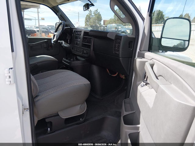 Продаж на аукціоні авто 2017 Chevrolet Express 2500 Work Van, vin: 1GCWGAFG7H1247473, номер лоту: 45043776