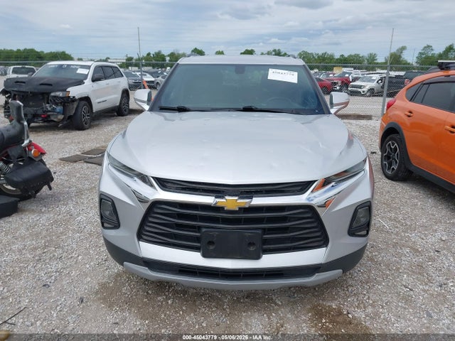 45043779 :رقم المزاد ، 3GNKBGRS2KS582590 vin ، 2019 Chevrolet Blazer مزاد بيع