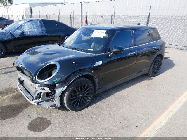 Mini Clubman Cooper 2017 WMWLN5C3XH2E33441 Image 2