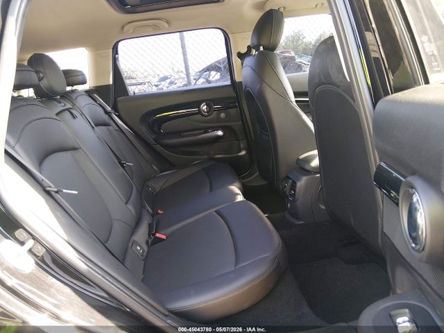 Mini Clubman Cooper 2017 WMWLN5C3XH2E33441 Image 8