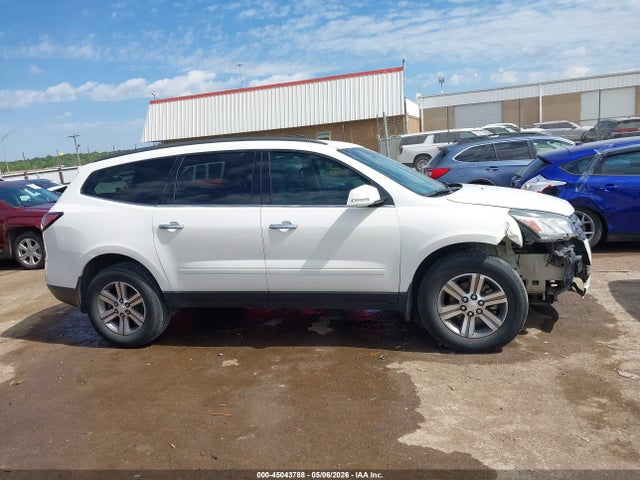 45043788 :رقم المزاد ، 1GNKRHKD9FJ273106 vin ، 2015 Chevrolet Traverse 2lt مزاد بيع