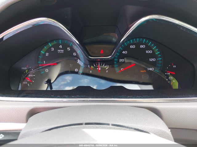 45043788 :رقم المزاد ، 1GNKRHKD9FJ273106 vin ، 2015 Chevrolet Traverse 2lt مزاد بيع