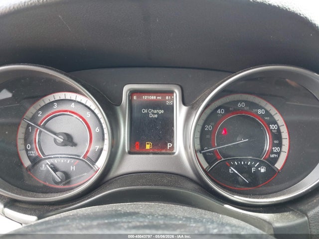 3C4PDCGG6JT379436 Dodge Journey Crossroad