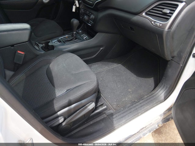 Продаж на аукціоні авто 2019 Jeep Cherokee Latitude 4x4, vin: 1C4PJMCB4KD440234, номер лоту: 45043802