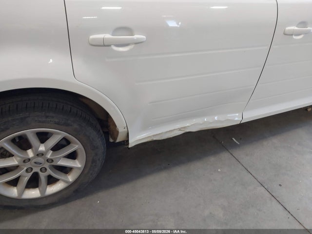 Продажа на аукционе авто 2014 Ford Flex Se, vin: 2FMGK5B89EBD20296, номер лота: 45043813