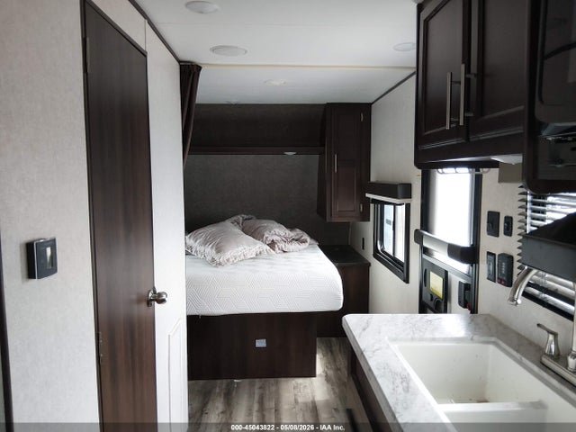 Продажа на аукционе авто 2020 Jayco Camper, vin: 1UJBJ0BL0L17Z0184, номер лота: 45043822