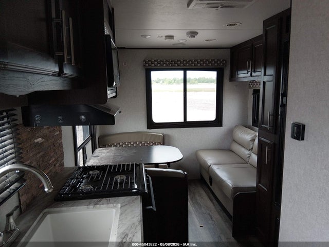 Продажа на аукционе авто 2020 Jayco Camper, vin: 1UJBJ0BL0L17Z0184, номер лота: 45043822