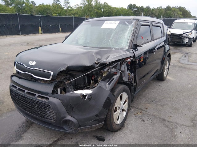 45043824 :رقم المزاد ، KNDJN2A24F7115394 vin ، 2015 Kia Soul مزاد بيع
