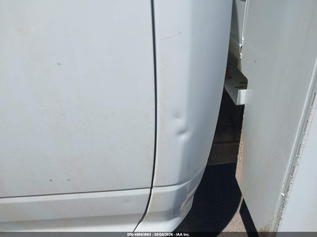 45043861 :رقم المزاد ، 3C7WR3GJ4MG672146 vin ، 2021 Ram 3500 Tradesman  4x4 8' Box مزاد بيع