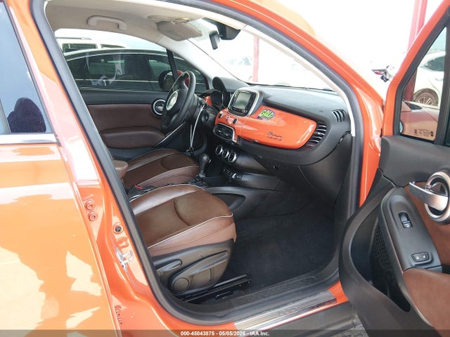 ZFBCFXDTXGP366223 Fiat 500x Lounge