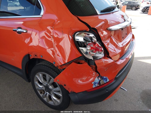 ZFBCFXDTXGP366223 Fiat 500x Lounge