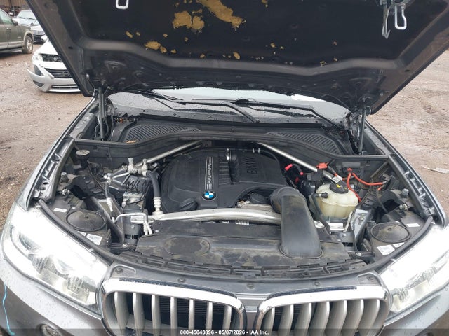 45043896 :رقم المزاد ، 5UXKR2C53J0X10866 vin ، 2018 Bmw X5 Sdrive35i مزاد بيع