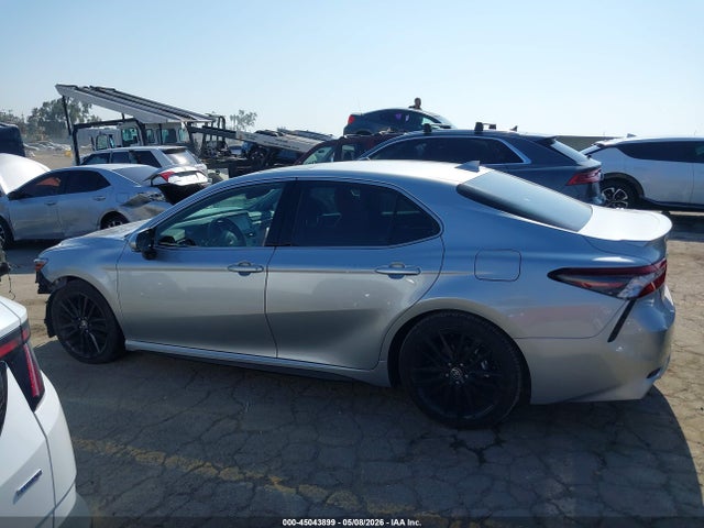 Aukcja sprzedaży 2023 Toyota Camry Xse Hybrid, vin: 4T1K31AKXPU616678, numer aukcji: 45043899