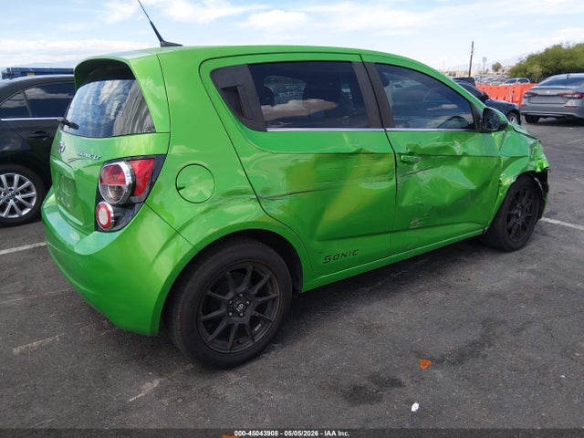 1G1JC6SH7E4213943 Chevrolet Sonic Lt Auto