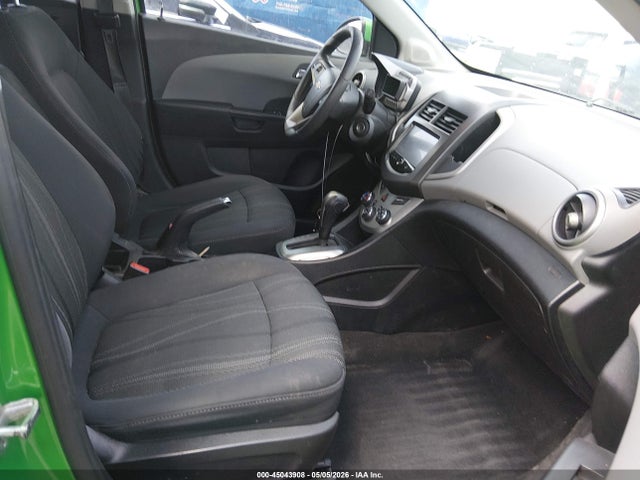 1G1JC6SH7E4213943 Chevrolet Sonic Lt Auto