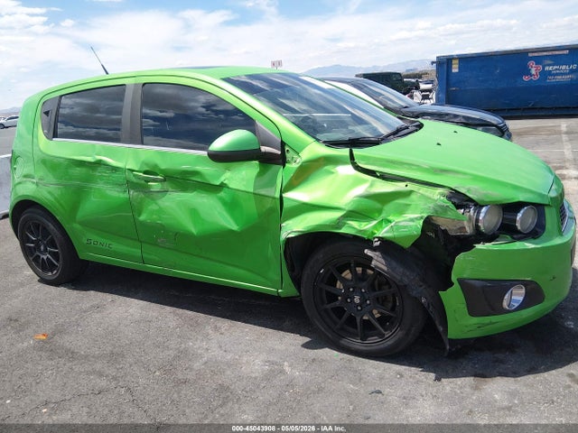 1G1JC6SH7E4213943 Chevrolet Sonic Lt Auto