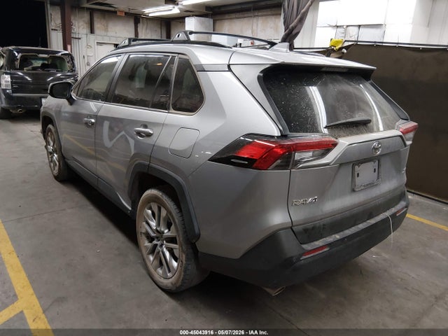 Продаж на аукціоні авто 2019 Toyota Rav4 Xle Premium, vin: JTMC1RFV5KD505352, номер лоту: 45043916