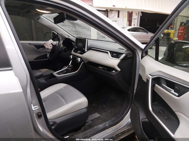 Продаж на аукціоні авто 2019 Toyota Rav4 Xle Premium, vin: JTMC1RFV5KD505352, номер лоту: 45043916
