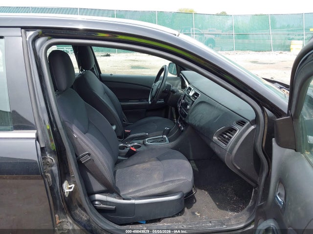 Aukcja sprzedaży 2014 Chrysler 200 Lx, vin: 1C3CCBAB4EN191338, numer aukcji: 45043929