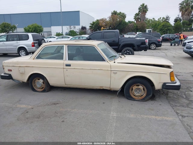 Aukcja sprzedaży 1977 Volvo 242 Dl, vin: VC24245H1116831, numer aukcji: 45043934