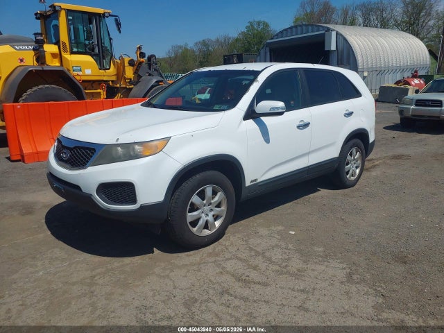 2011 Kia Sorento Lx მანქანა იყიდება აუქციონზე, vin: 5XYKTCA1XBG010489, აუქციონის ნომერი: 45043940