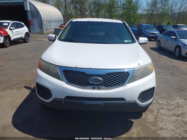 2011 Kia Sorento Lx მანქანა იყიდება აუქციონზე, vin: 5XYKTCA1XBG010489, აუქციონის ნომერი: 45043940