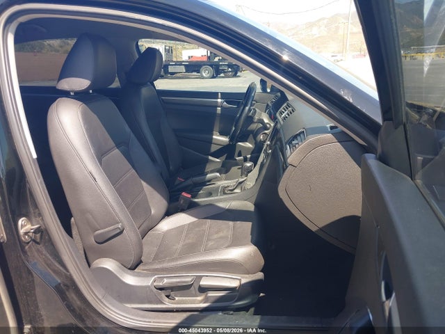 Aukcja sprzedaży 2016 Volkswagen Passat 1.8t R-line, vin: 1VWAT7A3XGC052416, numer aukcji: 45043952