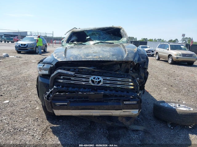 Продажа на аукционе авто 2025 Toyota 4runner Limited, vin: JTEVA5BR5S5048526, номер лота: 45043962