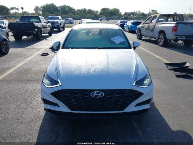 45043966 :رقم المزاد ، KMHL64JA0NA187988 vin ، 2022 Hyundai Sonata Sel مزاد بيع