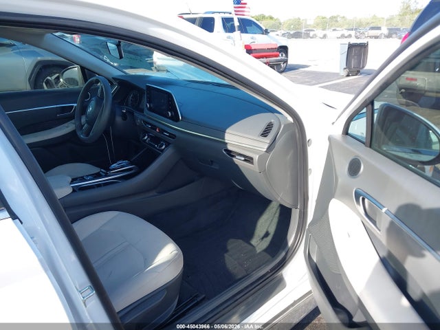 45043966 :رقم المزاد ، KMHL64JA0NA187988 vin ، 2022 Hyundai Sonata Sel مزاد بيع
