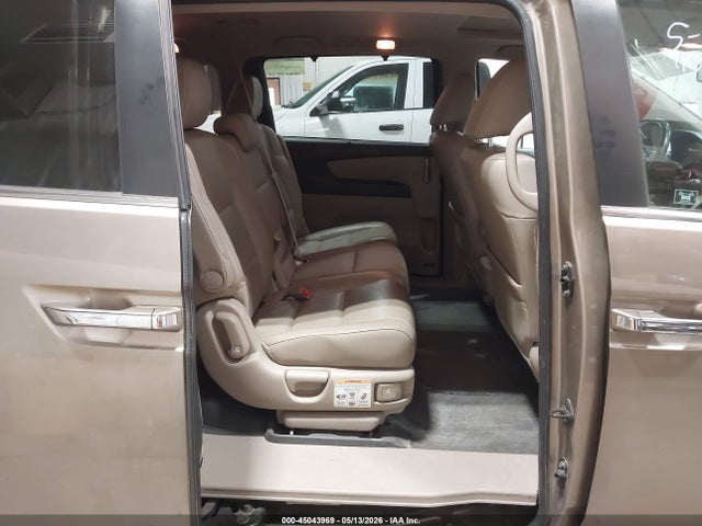 45043969 :رقم المزاد ، 5FNRL5H60BB087522 vin ، 2011 Honda Odyssey Ex-l مزاد بيع