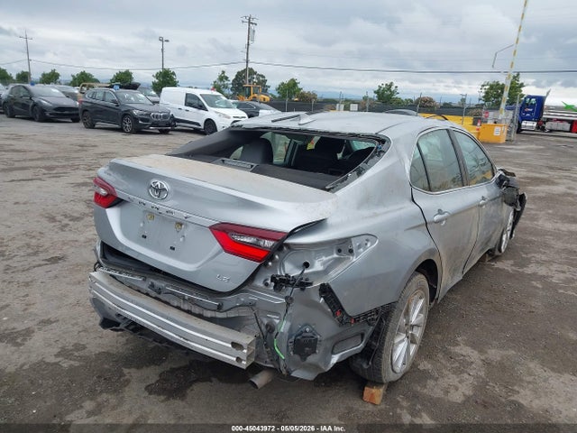 4T1R11AK0PU740124 Toyota CAMRY LE