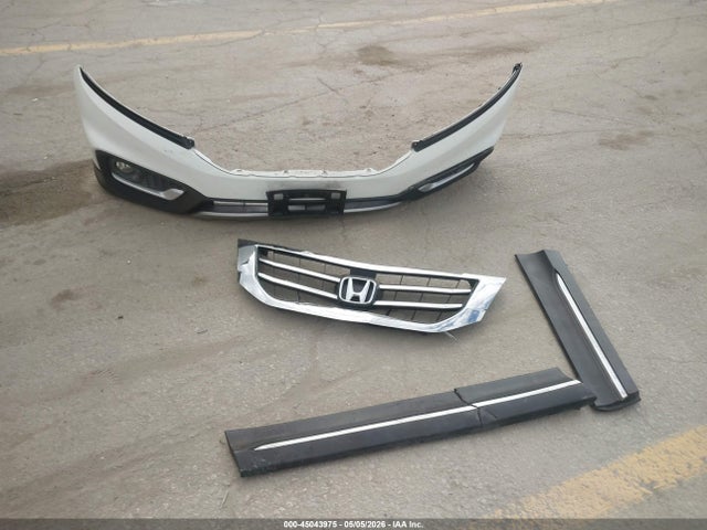 45043975 :رقم المزاد ، 5J6TF1H58FL002145 vin ، 2015 Honda Crosstour Ex-l V6 مزاد بيع