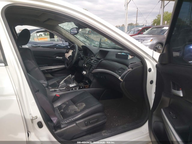 45043975 :رقم المزاد ، 5J6TF1H58FL002145 vin ، 2015 Honda Crosstour Ex-l V6 مزاد بيع