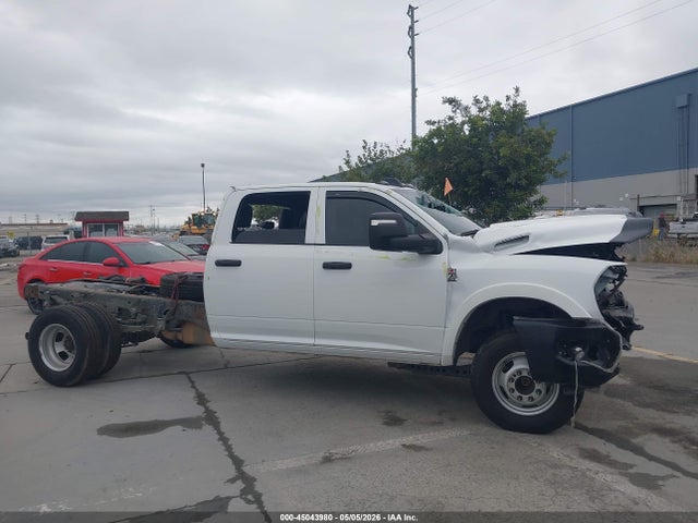 45043980 :رقم المزاد ، 3C7WRTCJ7RG246609 vin ، 2024 Ram 3500 Chassis Tradesman/slt/laramie/limited مزاد بيع