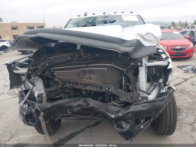 45043980 :رقم المزاد ، 3C7WRTCJ7RG246609 vin ، 2024 Ram 3500 Chassis Tradesman/slt/laramie/limited مزاد بيع