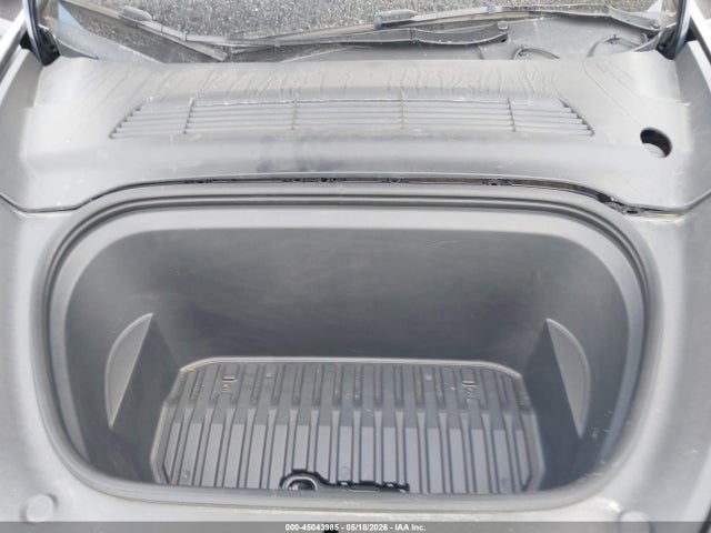 Продажа на аукционе авто 2024 Tesla Model Y Long Range Single Motor Rear-wheel Drive/rwd, vin: 7SAYGDED9RF092793, номер лота: 45043985