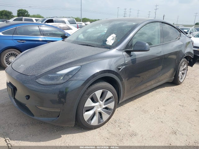 Продажа на аукционе авто 2024 Tesla Model Y Long Range Single Motor Rear-wheel Drive/rwd, vin: 7SAYGDED9RF092793, номер лота: 45043985