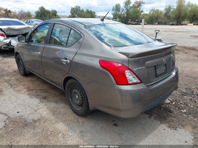2015 Nissan Versa 1.6 Sv მანქანა იყიდება აუქციონზე, vin: 3N1CN7AP7FL945495, აუქციონის ნომერი: 45044002
