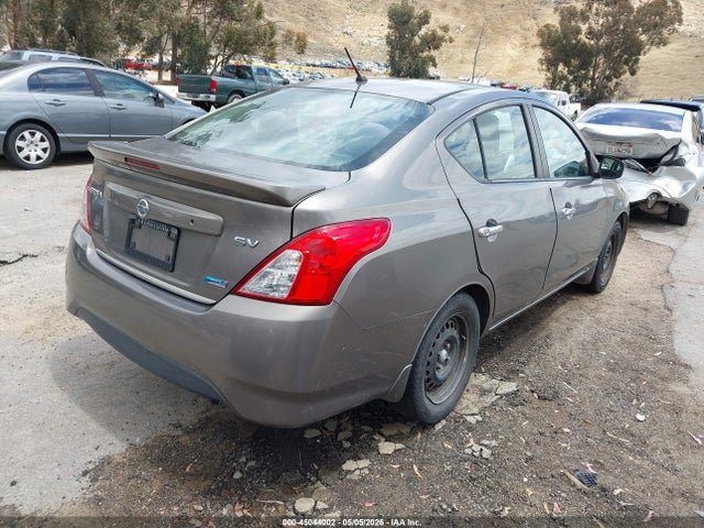 2015 Nissan Versa 1.6 Sv მანქანა იყიდება აუქციონზე, vin: 3N1CN7AP7FL945495, აუქციონის ნომერი: 45044002