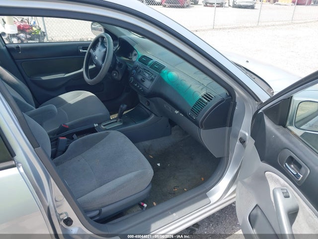 45044021 :رقم المزاد ، 2HGES26732H613035 vin ، 2002 Honda Civic Ex مزاد بيع