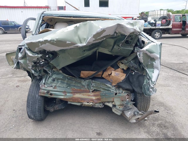 Aukcja sprzedaży 2004 Honda Civic Lx, vin: 2HGES16584H503724, numer aukcji: 45044022