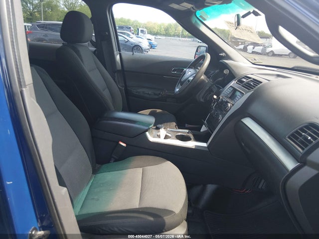 45044027 :رقم المزاد ، 1FM5K8AR0EGA55392 vin ، 2014 Ford Utility Police Interceptor مزاد بيع