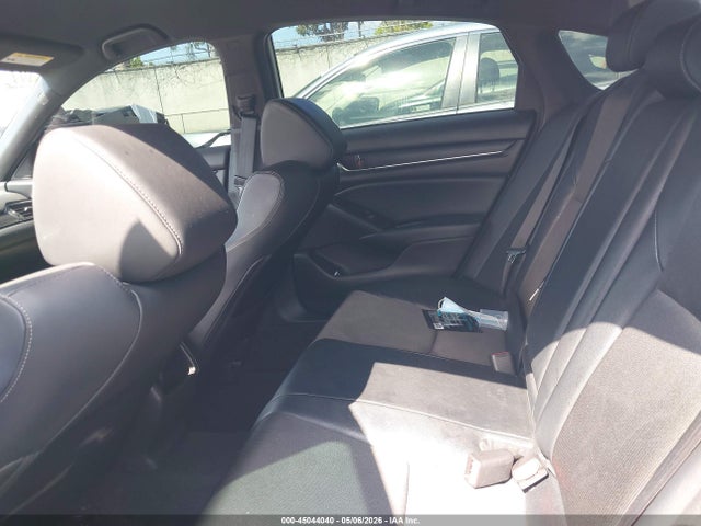 45044040 :رقم المزاد ، 1HGCV1F37JA139271 vin ، 2018 Honda Accord Sport مزاد بيع