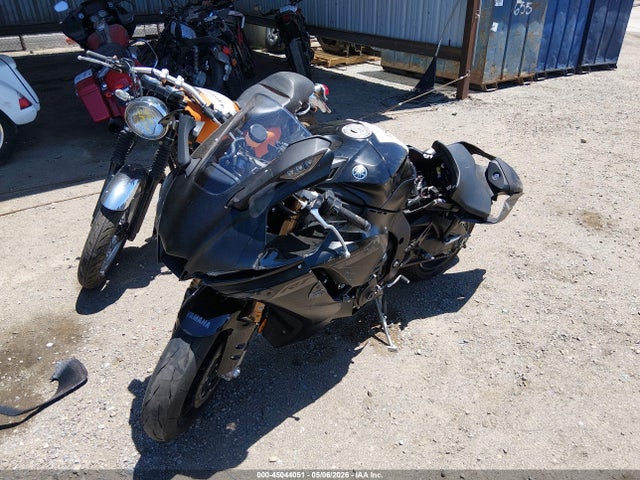 JYARNA7Y2SA000472 Yamaha Yzf1000 C