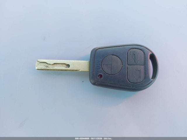 Продажа на аукционе авто 1999 Bmw 323i, vin: WBAAM3336XCA81630, номер лота: 45044069