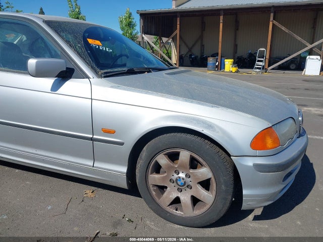 Продажа на аукционе авто 1999 Bmw 323i, vin: WBAAM3336XCA81630, номер лота: 45044069
